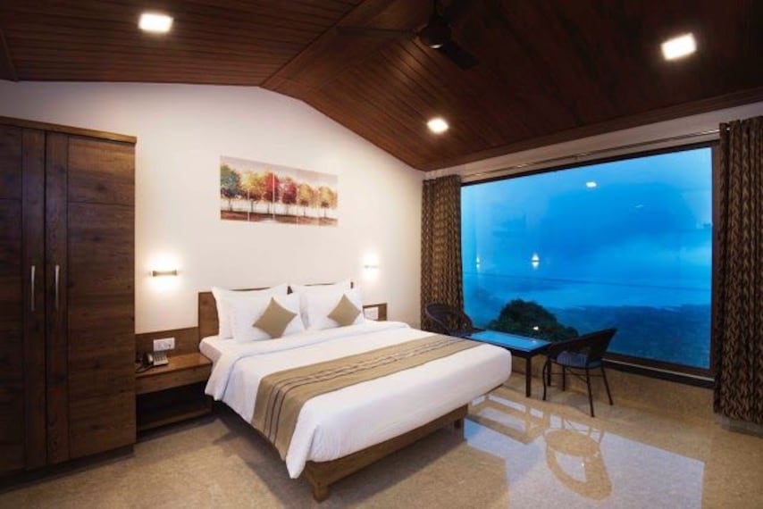 Panchgani Hotel Miraya Landscape Image